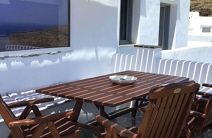 House in Sifnos with large veranda