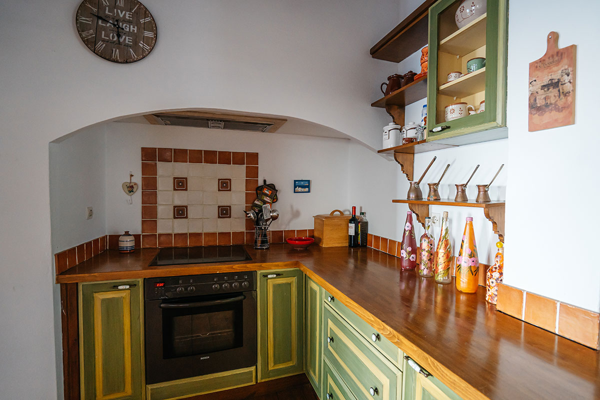 The kitchen of Napos Villa