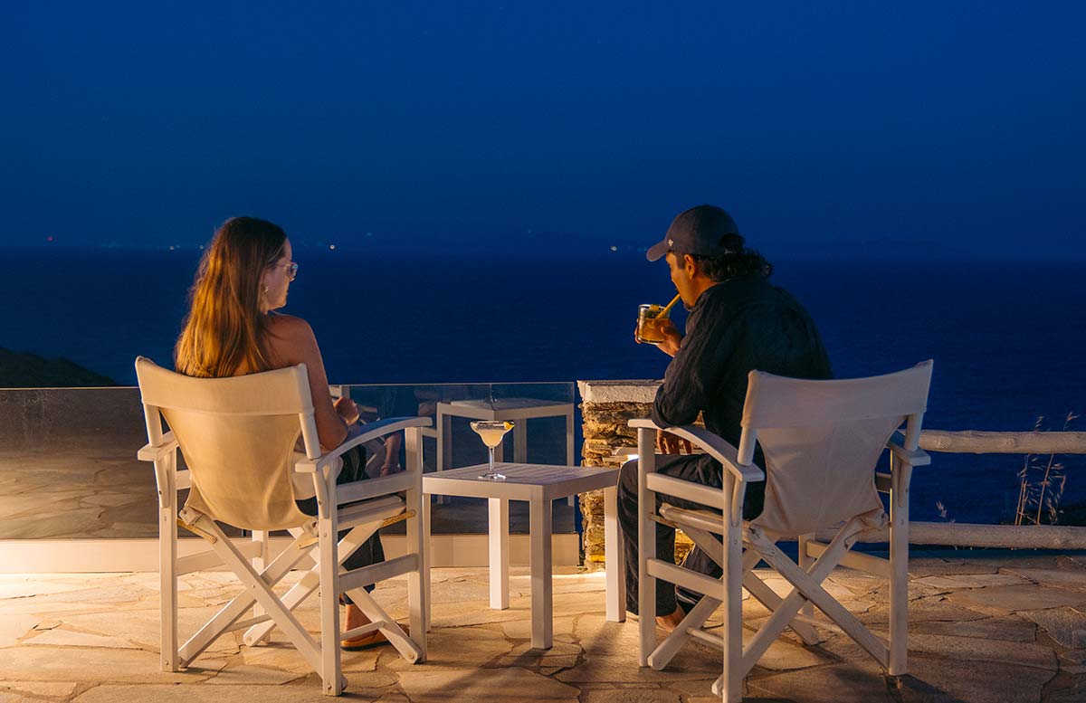 Refreshing cocktails at Cape Napos at night